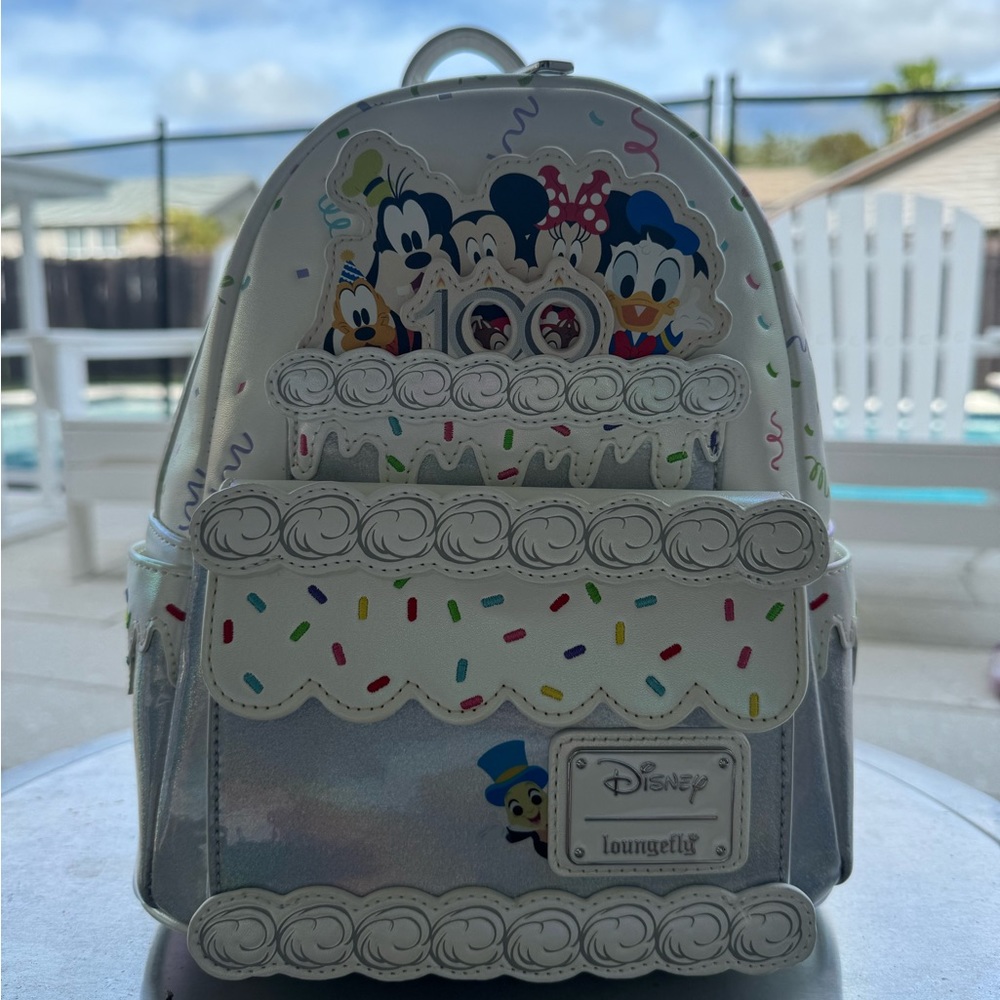 Disney 100 year lounge fly. Brand new.